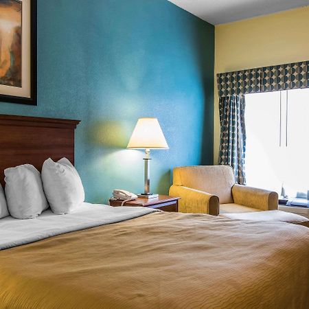 Quality Inn & Suites Memphis East Ngoại thất bức ảnh