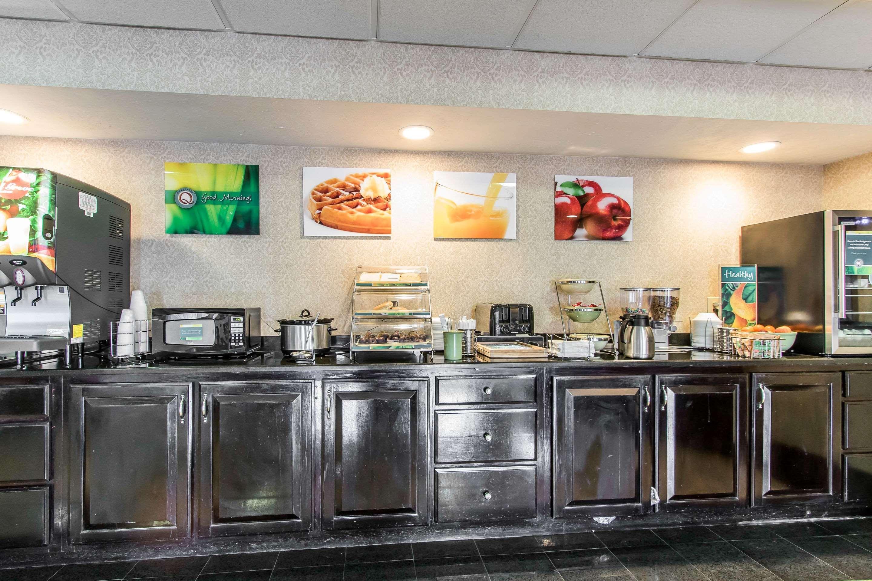 Quality Inn & Suites Memphis East Ngoại thất bức ảnh