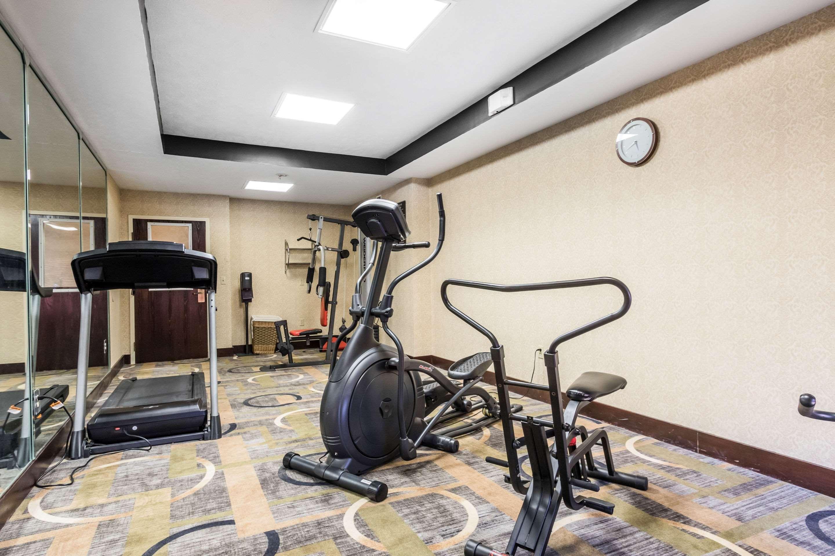 Quality Inn & Suites Memphis East Ngoại thất bức ảnh