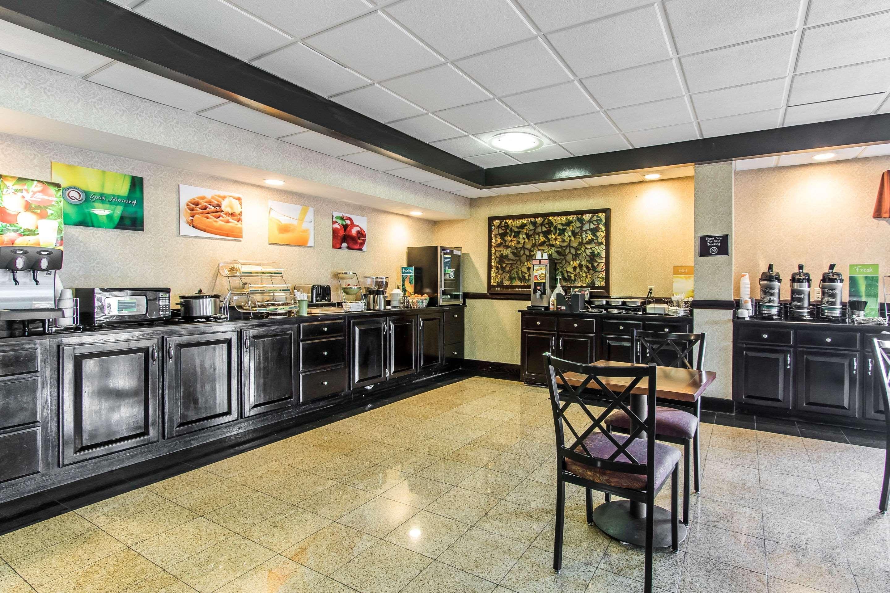 Quality Inn & Suites Memphis East Ngoại thất bức ảnh
